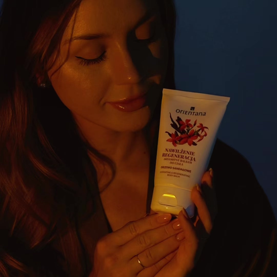 Load video: Nawilżający i regenerujący balsam drzewo sandałowe 125 ml Orientana